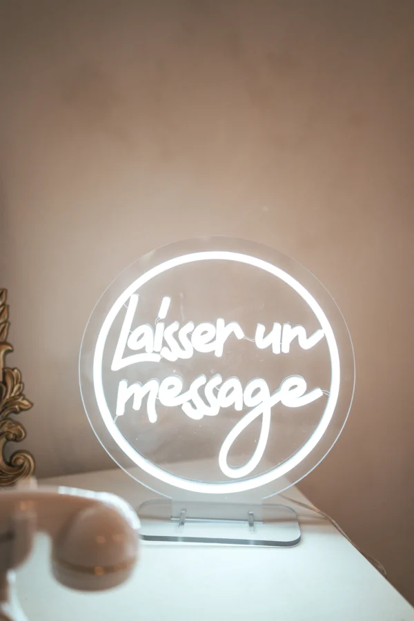 Néon laisser un message