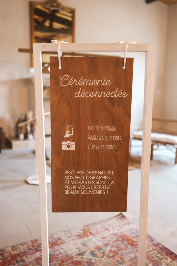 Cérémonie déconnectée bois